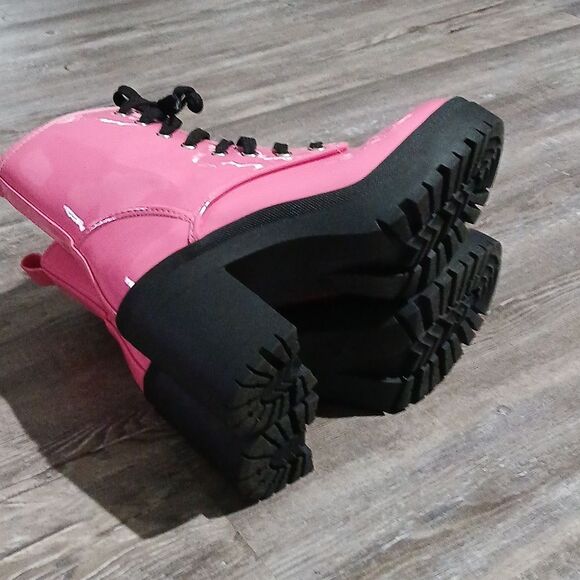 Sheln pink lined shiny combat moto chunky  boots Sz 6 NWOT - Picture 6 of 9